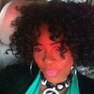 Meet your Posher, Lala